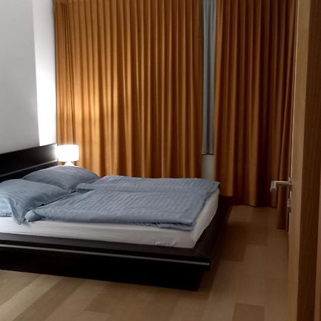 Panorama City - Spacious Apartment Near Eurovea Bratislava Exterior foto